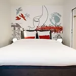 Suite Cocteau : Au Coeur De La Rive Gauche, Neuf, Design, 2/4/6 Personnes