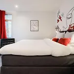 Suite Cocteau : Au Coeur De La Rive Gauche, Neuf, Design, 2/4/6 Personnes