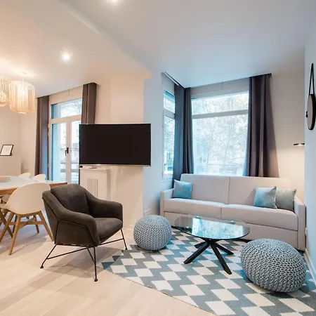 Appartamento Cocteau : Au Coeur De La Rive Gauche, Neuf, Design, 2/4/6 Personnes
