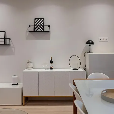 Appartamento Cocteau : Au Coeur De La Rive Gauche, Neuf, Design, 2/4/6 Personnes